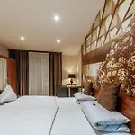 Hotel Akzent Tietmeyer & Cross Side