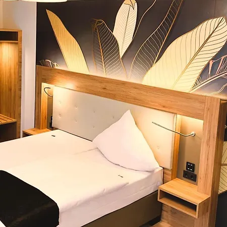 Akzent Tietmeyer & Cross Side