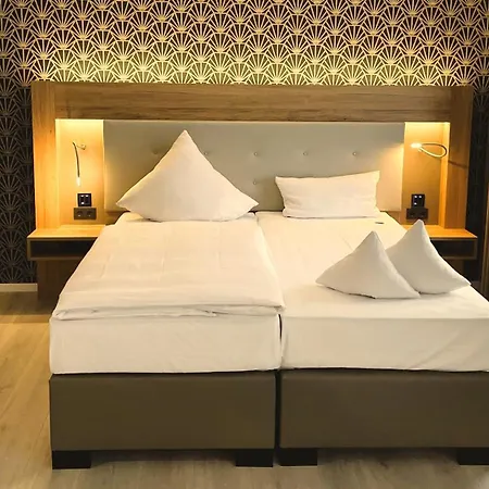 מלון Akzent Tietmeyer & Cross Side