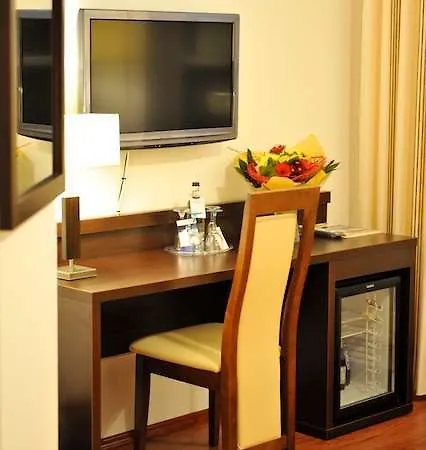 Hotell Akzent Tietmeyer & Cross Side 4*