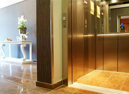 Akzent Tietmeyer & Cross Side מלון