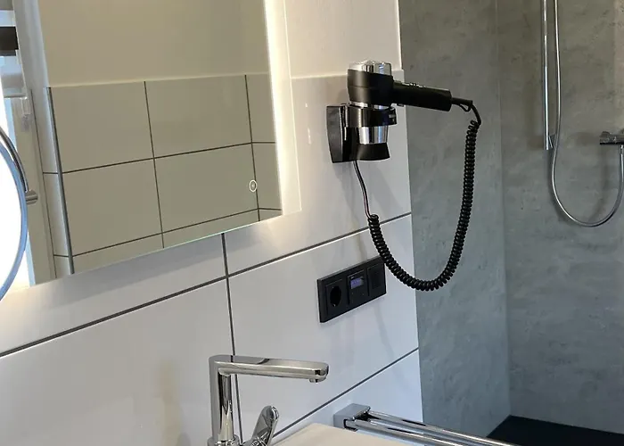 Akzent Tietmeyer & Cross Side Schoeppingen