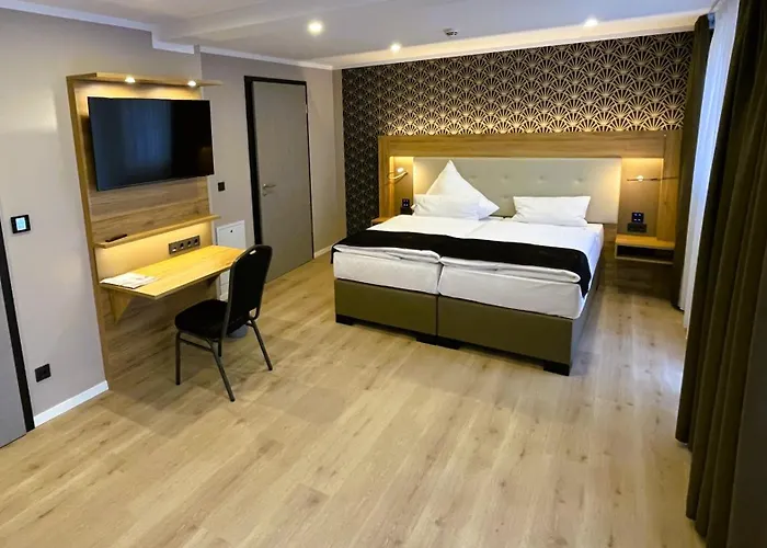 Akzent Tietmeyer & Cross Side Hotel 4*