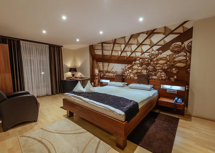 Akzent Tietmeyer & Cross Side