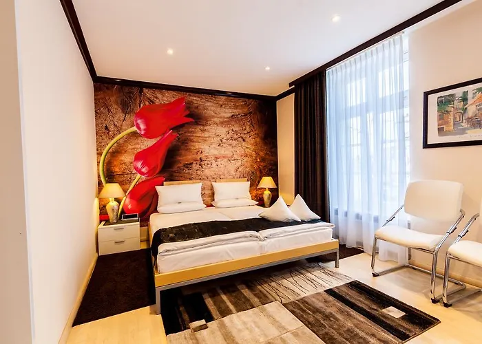 Hotel Akzent Tietmeyer & Cross Side 4*