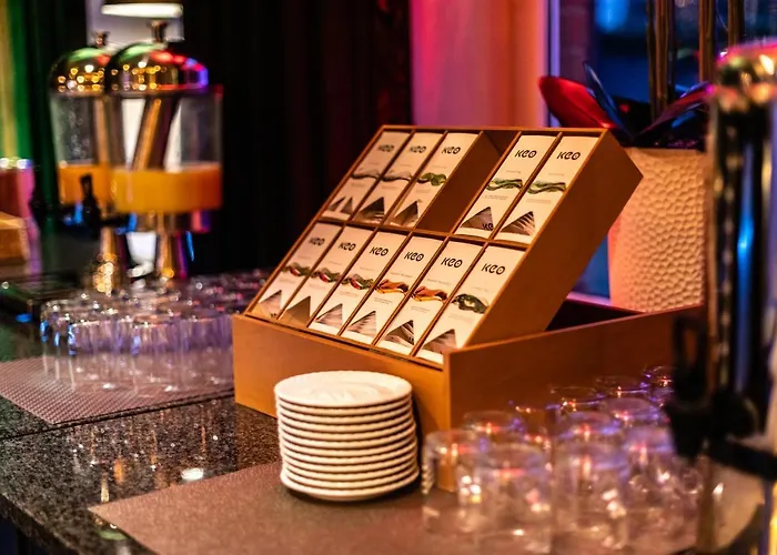 Hotel Akzent Tietmeyer & Cross Side 4*